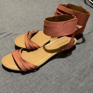 G.H. Bass&co Sandals
